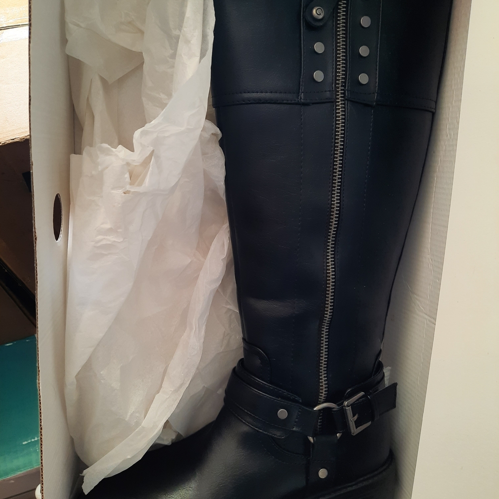 G by Guess Women's Heeled Boots - Black
